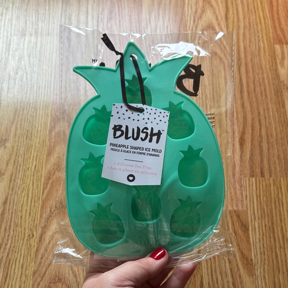 Blush - Green Pineapple Silicone Ice Tray